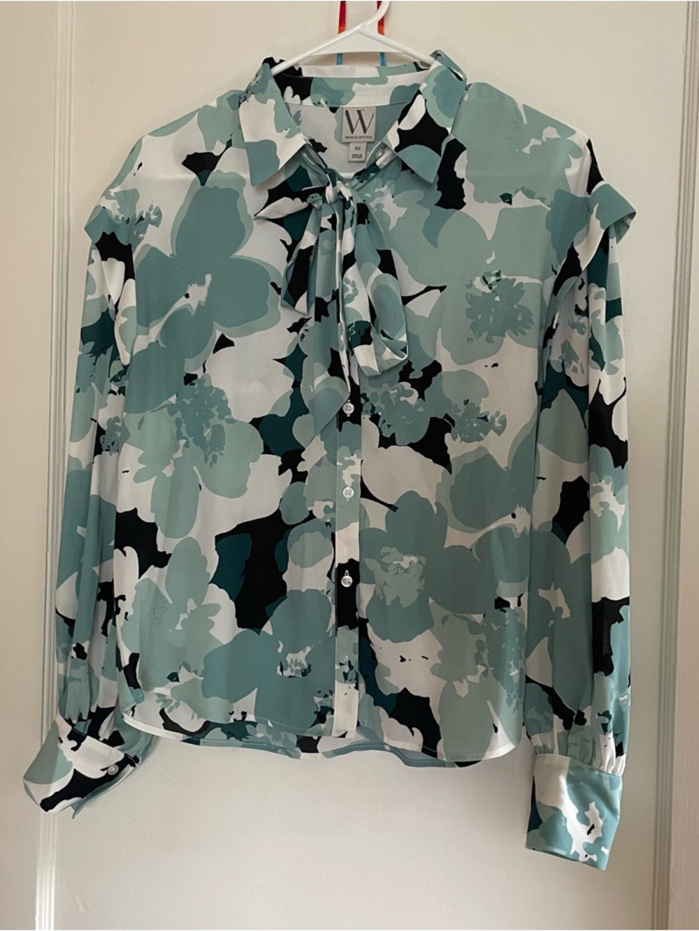 W by Worthington Teal Floral Tie-Neck Blouse